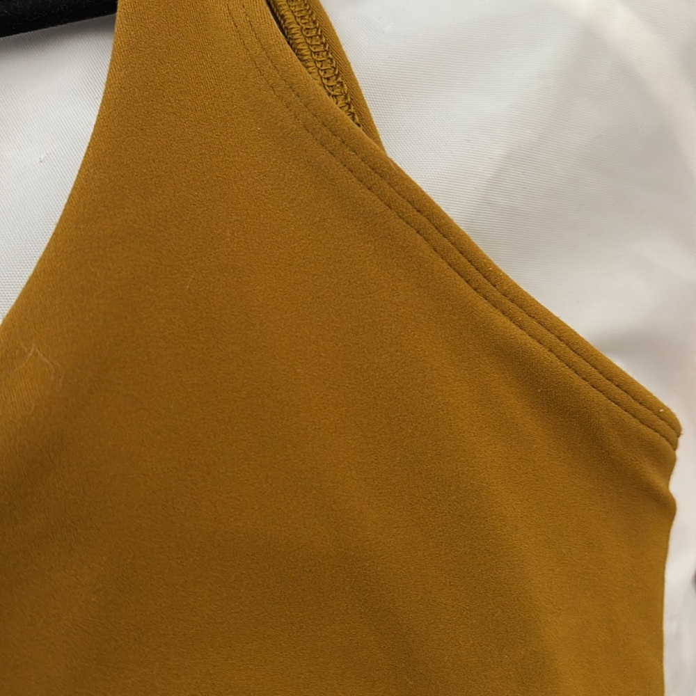 Lululemon Align tank like new! Size 6 - Picture 3 of 8